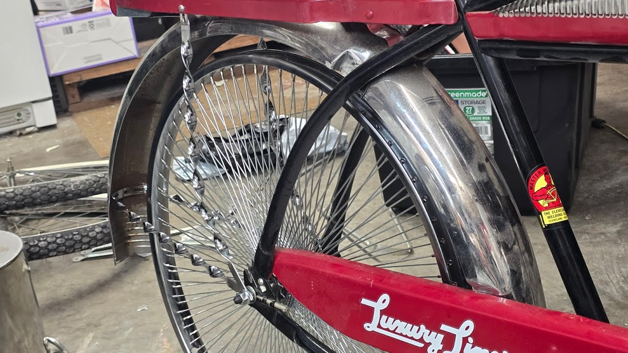Велосипед в стиле лоурайдер, модель Roadmaster #lowriderbicycle #lowriderfxlrs #automobile