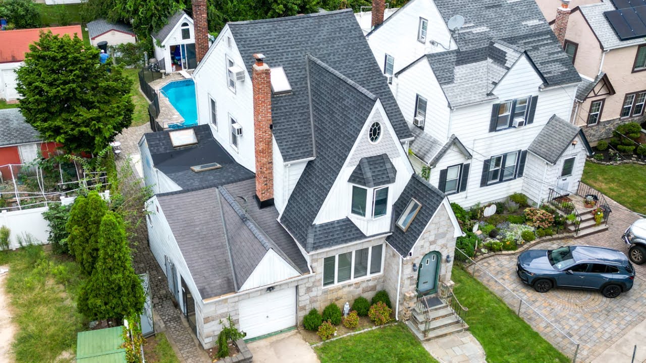 406 Hempstead Drive, West Hempstead, NY 11552