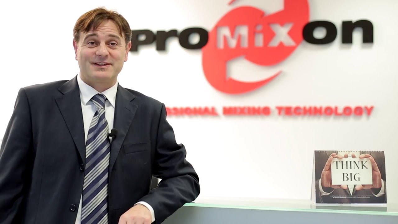 Giorgio Zucchi presenta le fasi di produzione degli impianti miscelatori Promixon