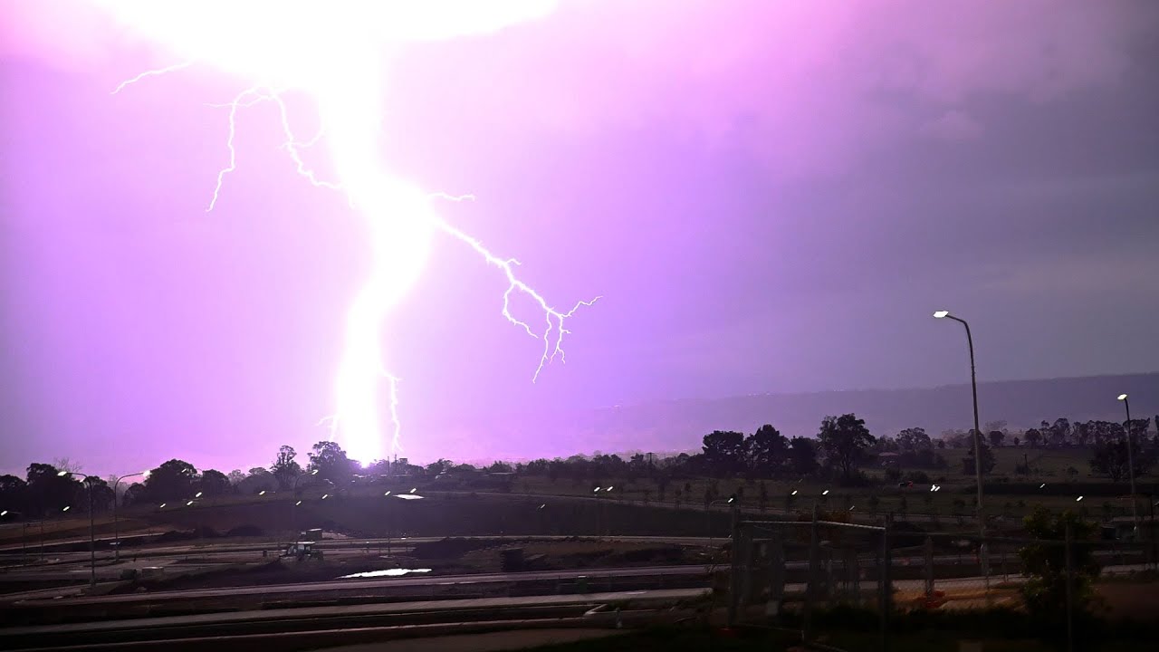 Squall line- Powerful lightning- Southwest Sydney NSW- 15th Jamuary 2025