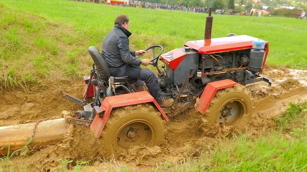 Podinoveck&yacute; malotraktor 2021 - kr&aacute;tky zostrih