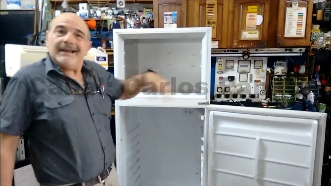 🌎✔  APRENDA A CAMBIAR LOS BURLETES DE SU REFRIGERADOR - Y PINTAR LAS PARTES OXIDADAS - VIDEO 8/9.