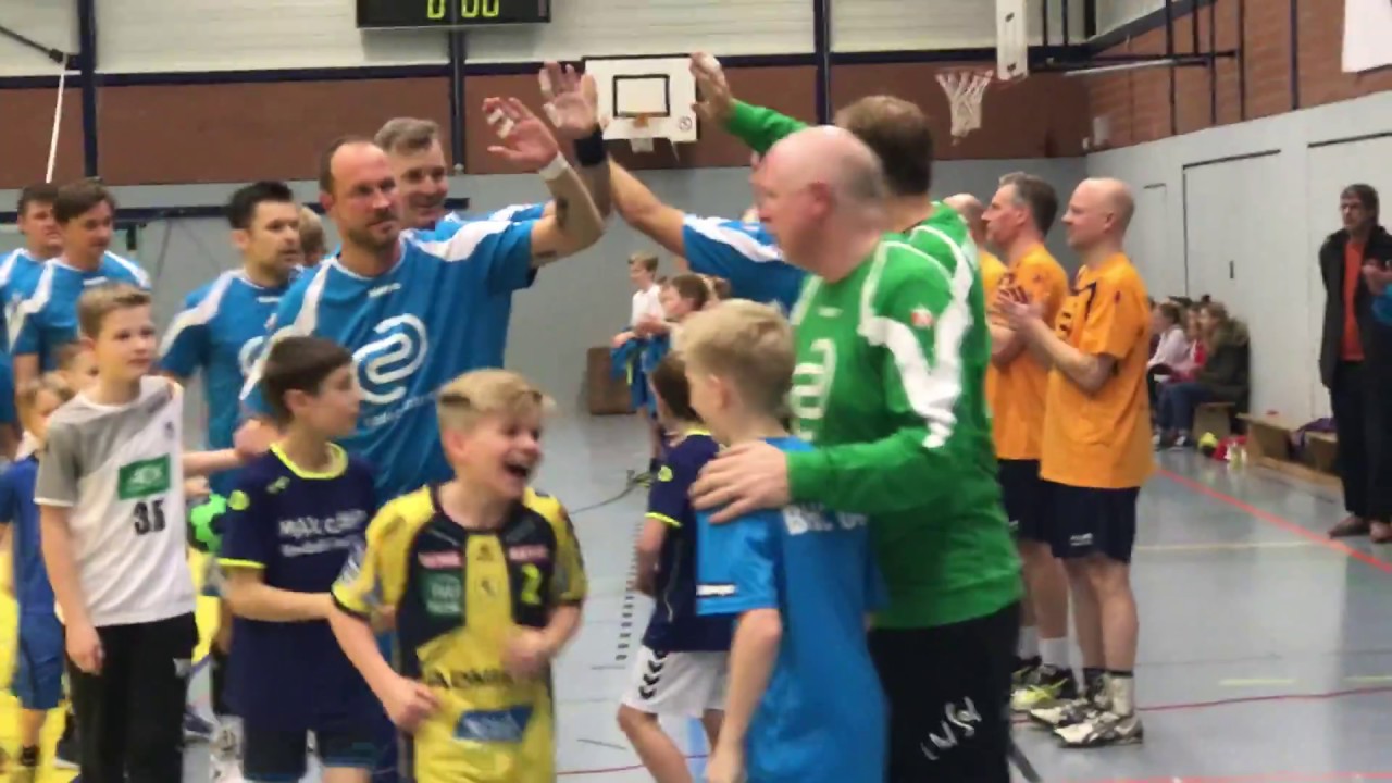 Handball Allstars spielten in Solingen
