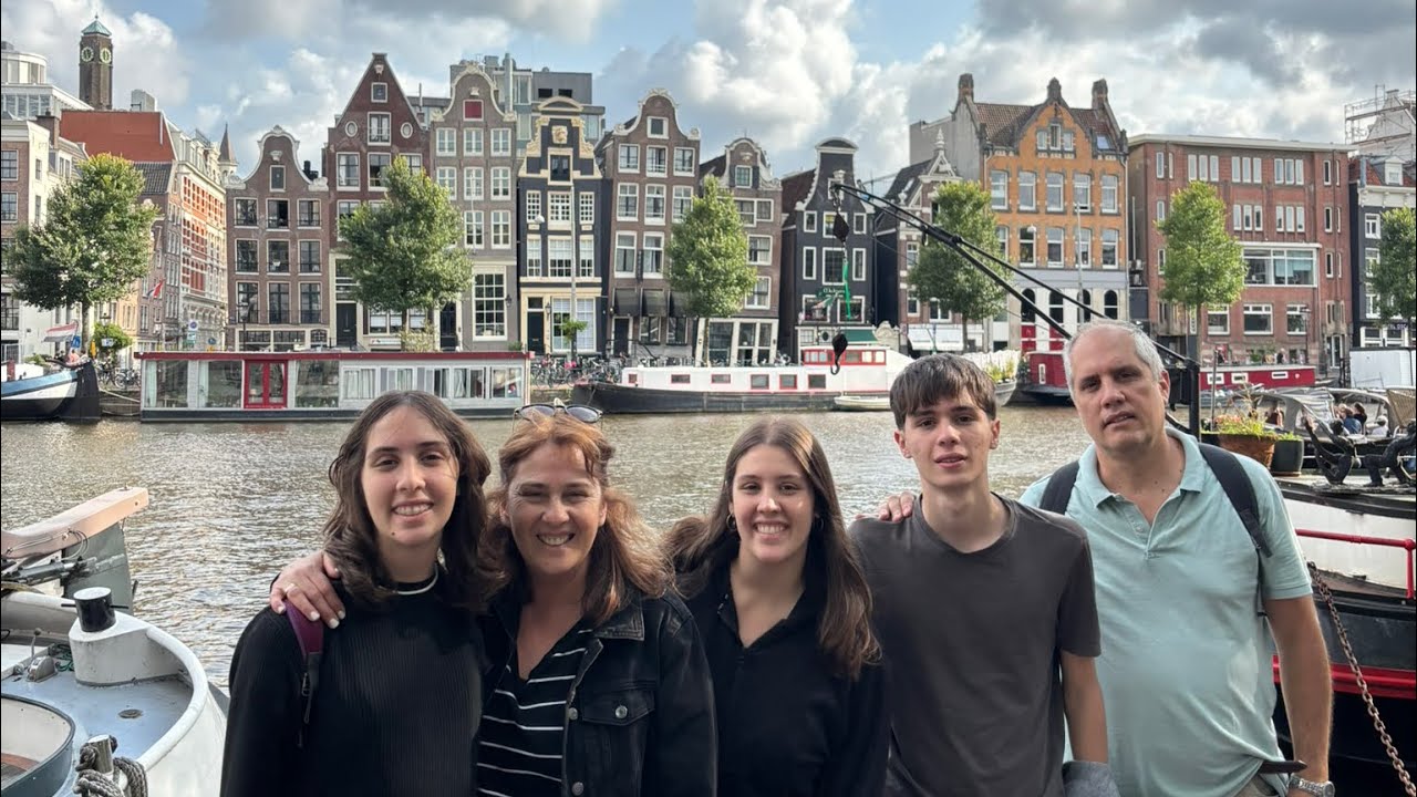 Ámsterdam *trabajamos un día en el barrio rojo*
