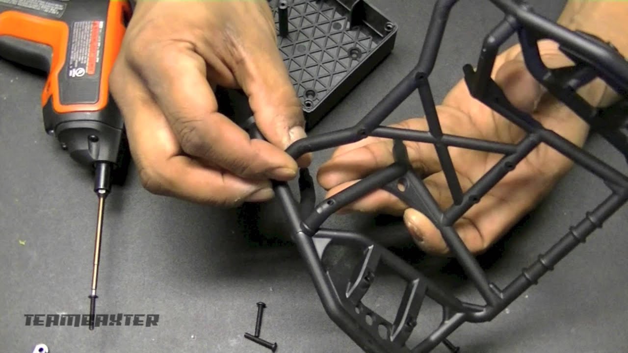 Axial Yeti XL Kit Build: 8 - Rear Deck / Sway Bar