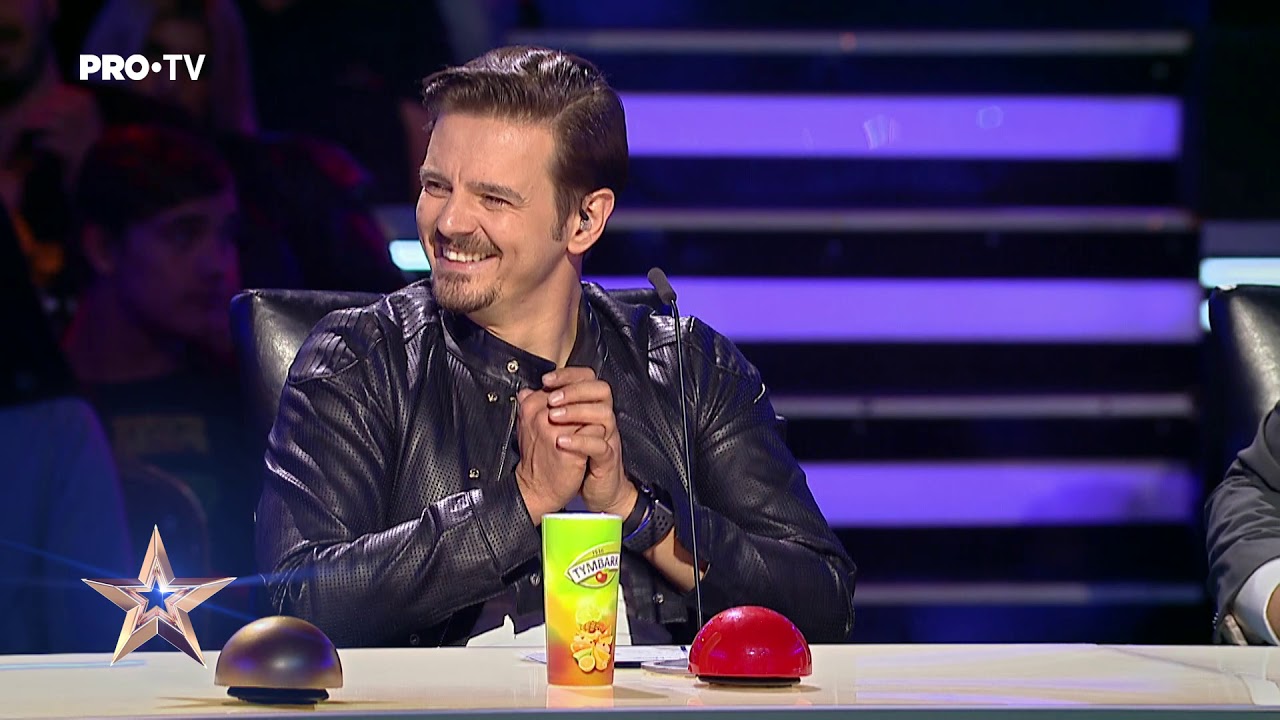 Uimitor cu c&acirc;tă ușurință trece de la o tonalitate la alta | Sergiu Gliga - Rom&acirc;nii au Talent