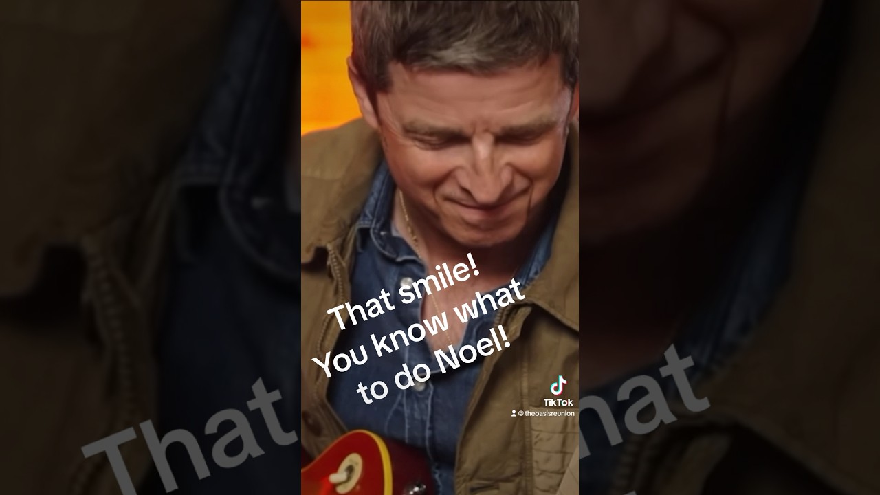 That smile! He feels it, 14 years since the last gigs! #oasisreunion #oasis @ThatPedalShow