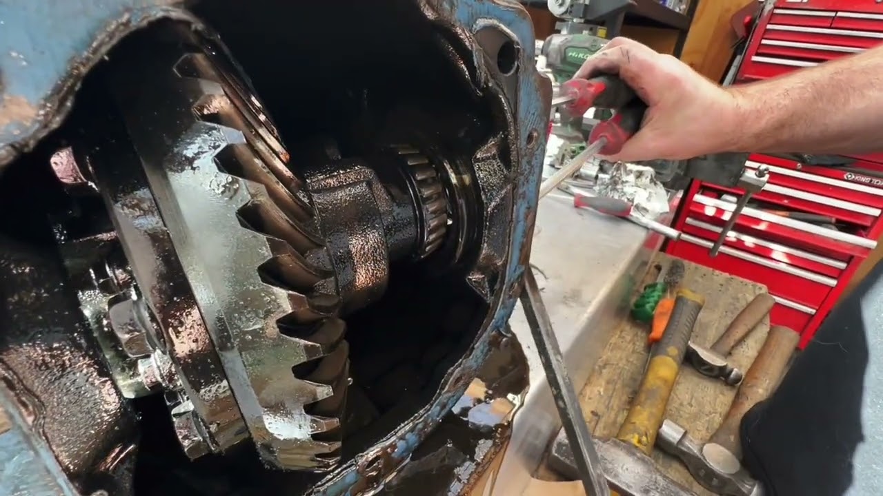Holden V8 Commodore M80 Diff переборка часть вторая