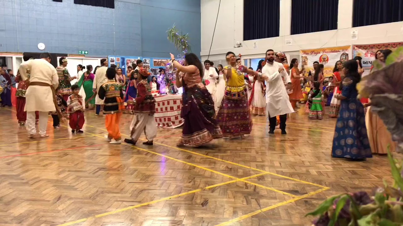 Canons High School || Wembley Navratri 2018