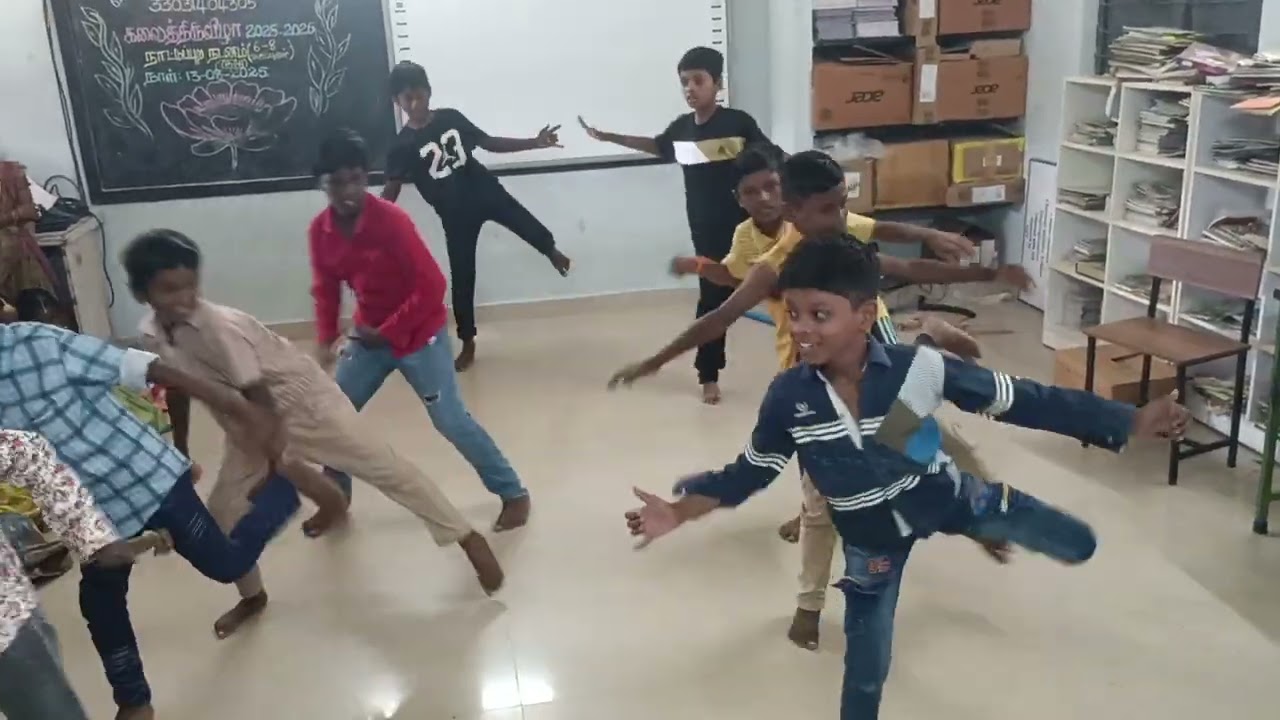 கலைத் திருவிழா 2025-2026 || நாட்டுப்புற பாடல் குழு நடனம் ||