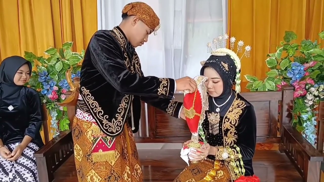 UJIAN PRAKTEK TEMU MANTEN ADAT JAWA | SMP NEGERI 2 SIDOHARJO 