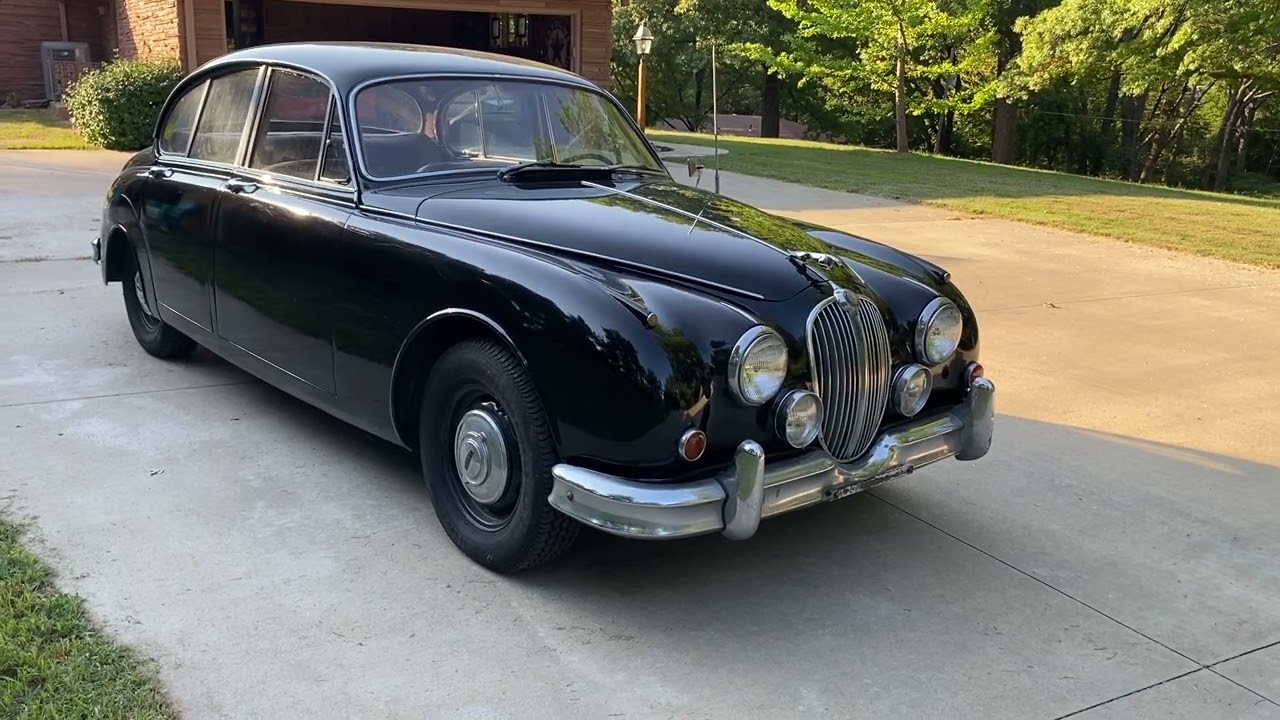 1960 Jaguar 2.4 liter Mark 2 sedan walk around video with brief history.