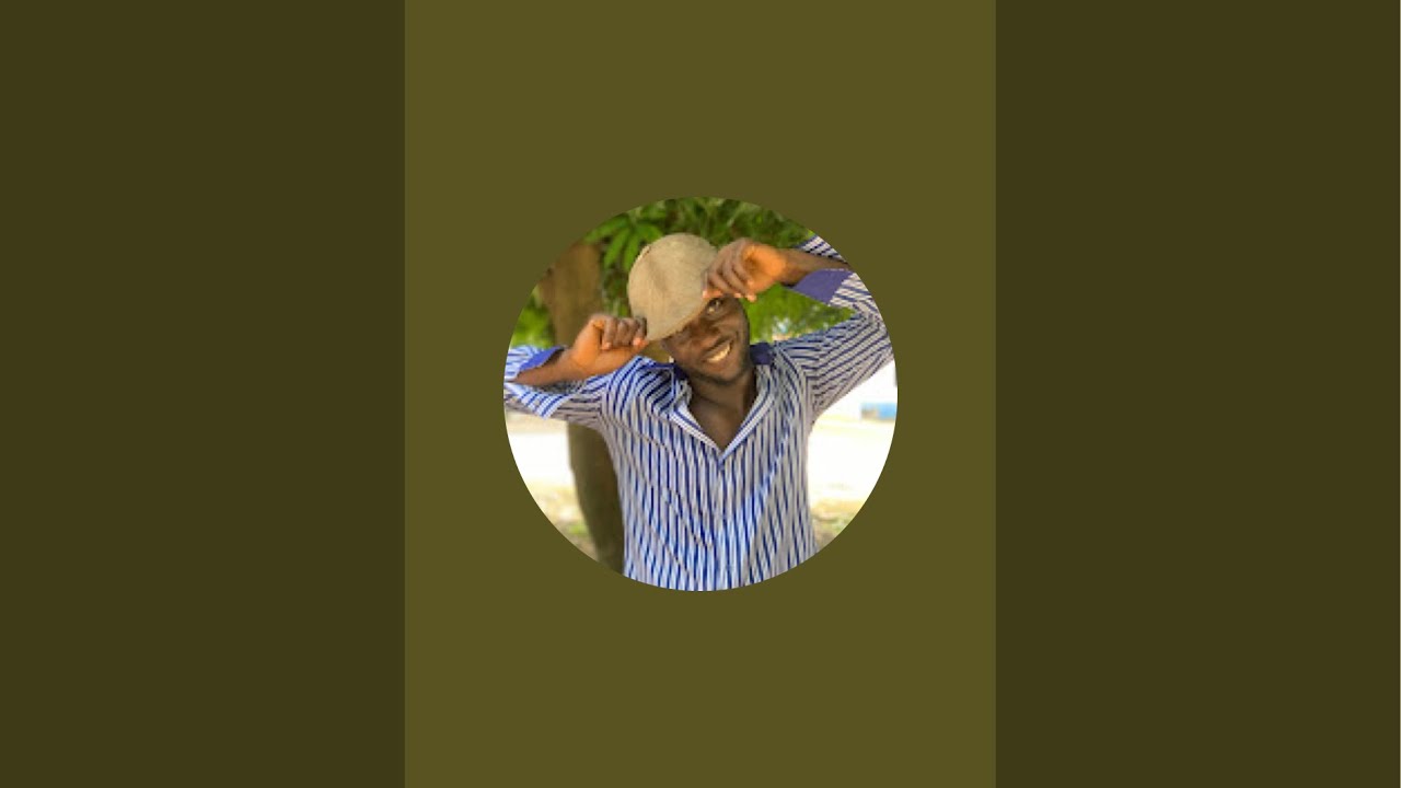 Blaqboydave  is live!