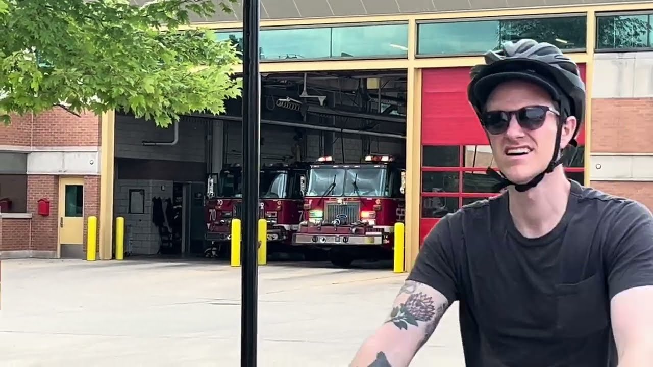 *10K SPECIAL* Chicago fire department ambulance 46/56 Engine 59/70 Truck 47 *spare* responding