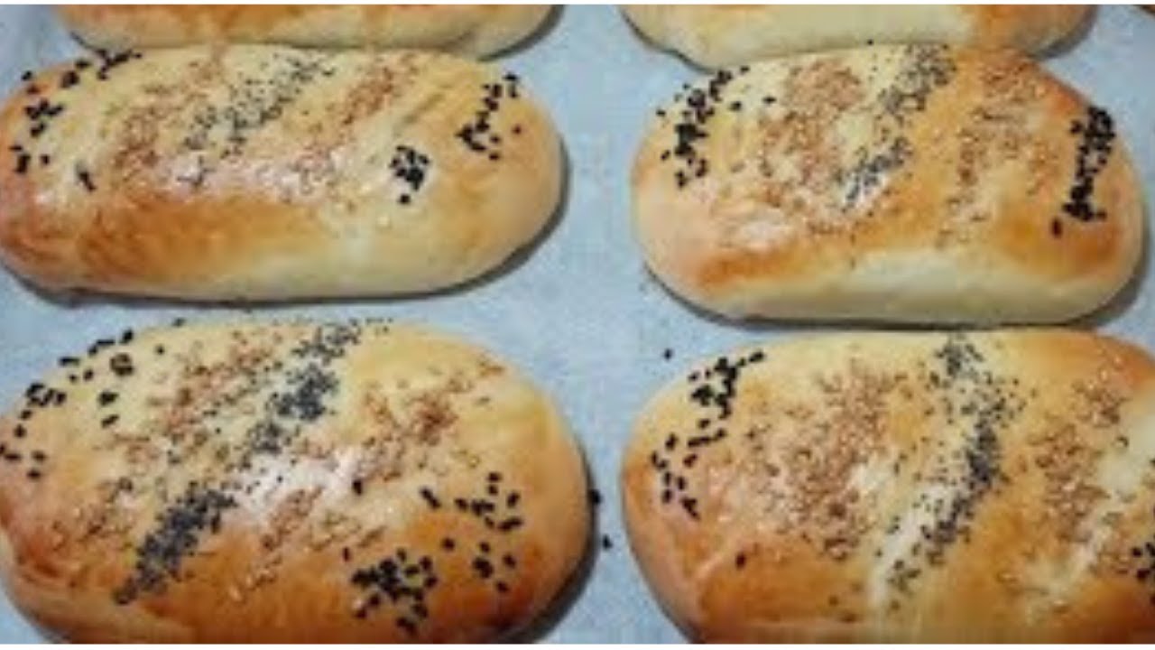 BRIOCHES FARCIES - D&eacute;licieux petits pains farcis de l&eacute;gumes et viande hach&eacute;e
