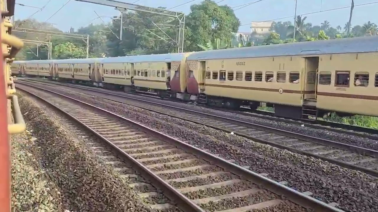 Kerala train travel opposite direction train come view 