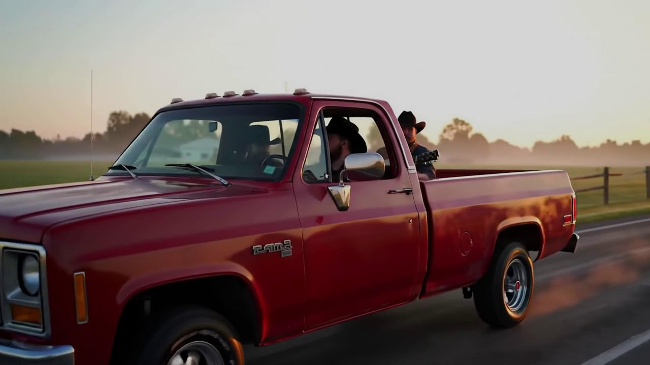Country Rock Vibes – Whiskey Trails of the South Inspired by Chris Stapleton