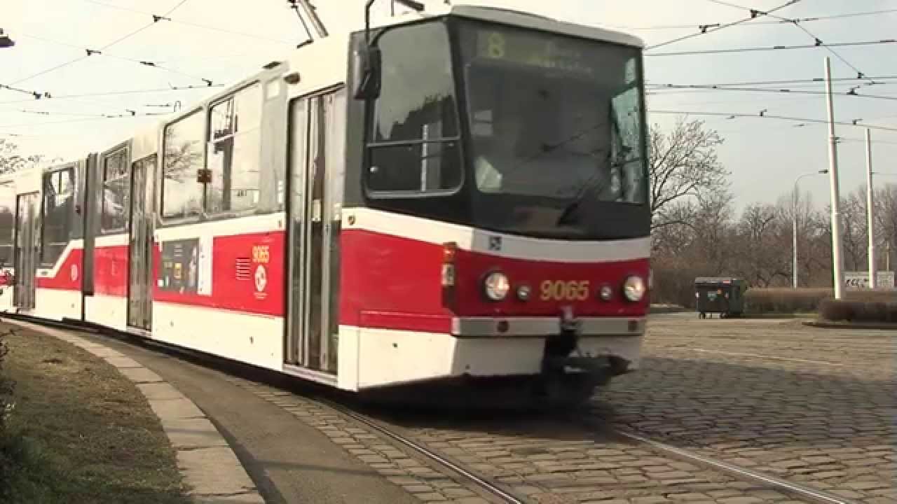 Modernizace tramvaje KT8 společnost&iacute; PRAGOIMEX a.s.