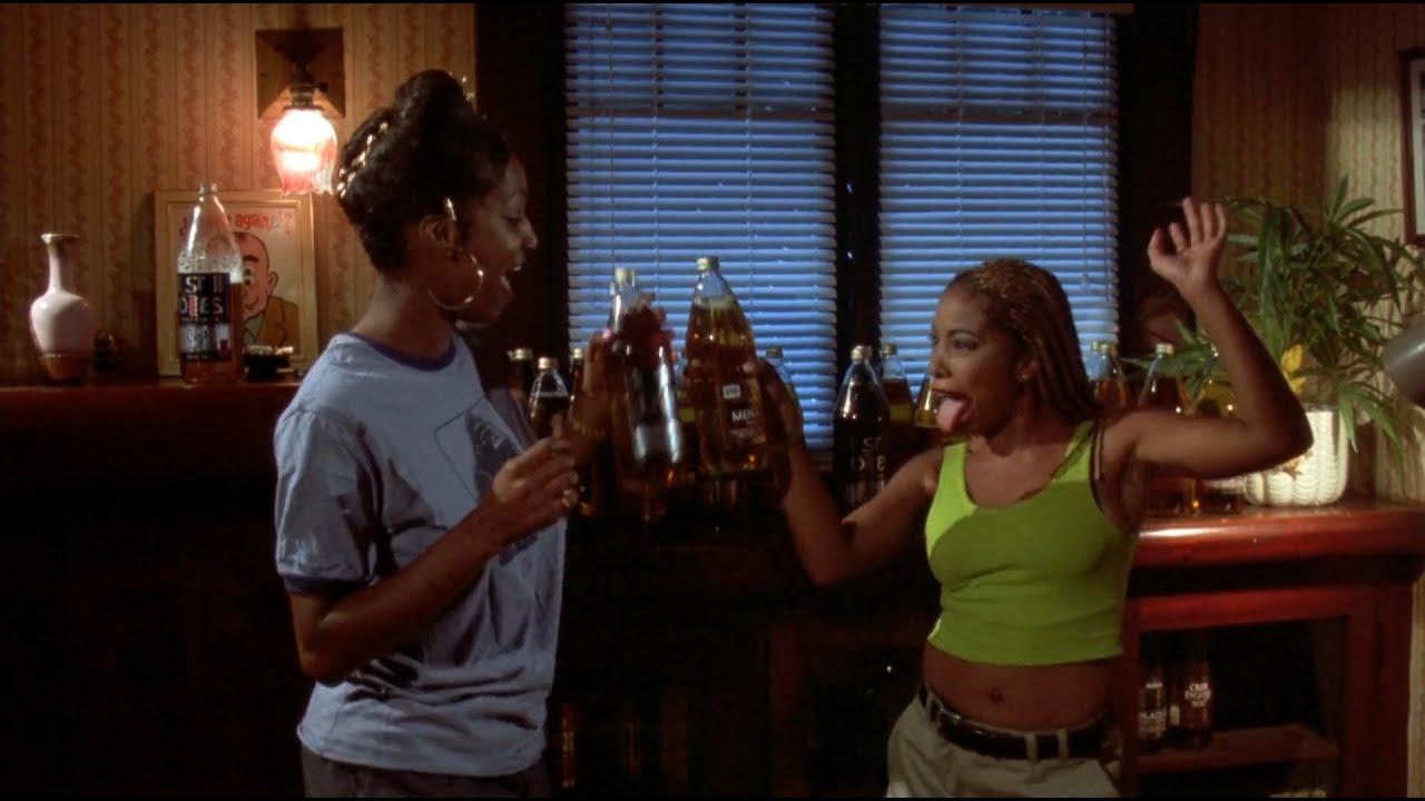 Don't Be A Menace To South Central While Drinking Your Juice In The Hood (1996) Hoodrats