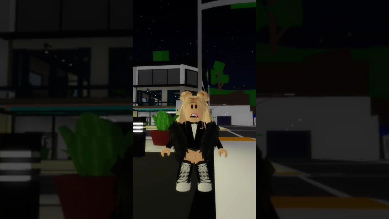 Жуткая тайна брукхейвена😨 #roblox ##роблокс #brookhavenrp @i_roblox_queen725 @ItsRedks #квинка