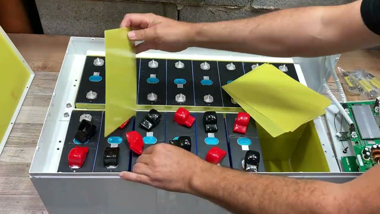 Akku KIT is van már a piacon, ahol a felhasználó szerel. A végeredmény pedig szemre jó és szép.