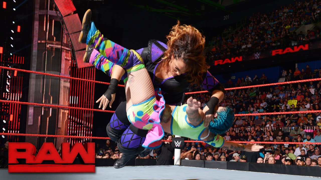 Nia Jax vs. a local competitor: Raw, Aug. 15, 2016