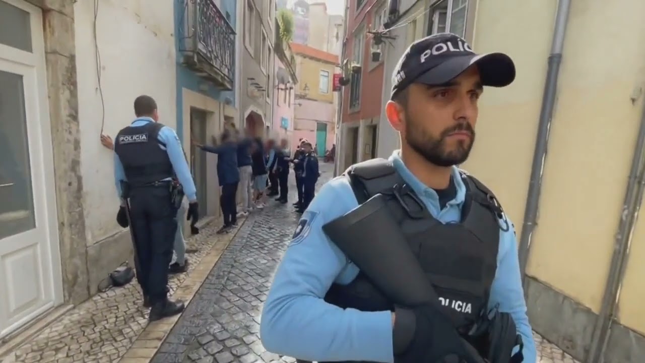 TRAFICANTES DE DROGA DA MOURARIA!