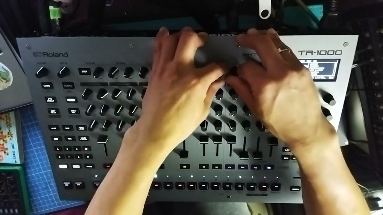 TR-1000 Roland - First Approaches On TR1000 - Jorge Medina - www.midipipe.art - México @rolandglobal