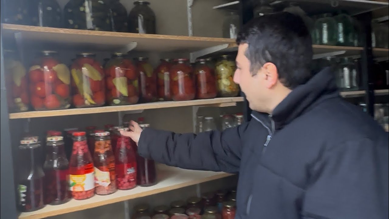 170000 man. 6 sot. 5 otaq. Şəxsi ikimərtəbə satılır.