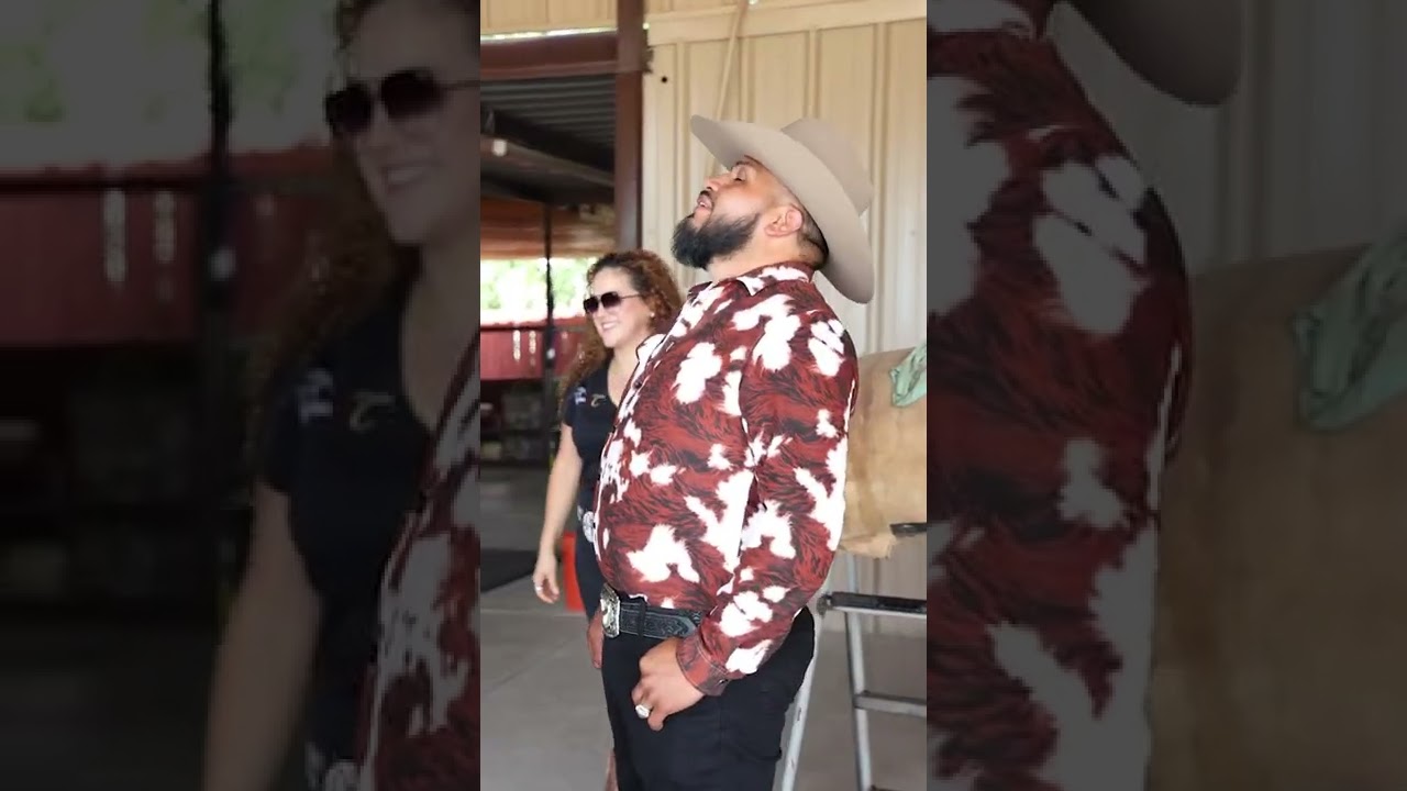 Mil Amores Leaves to Nashville Tennessee