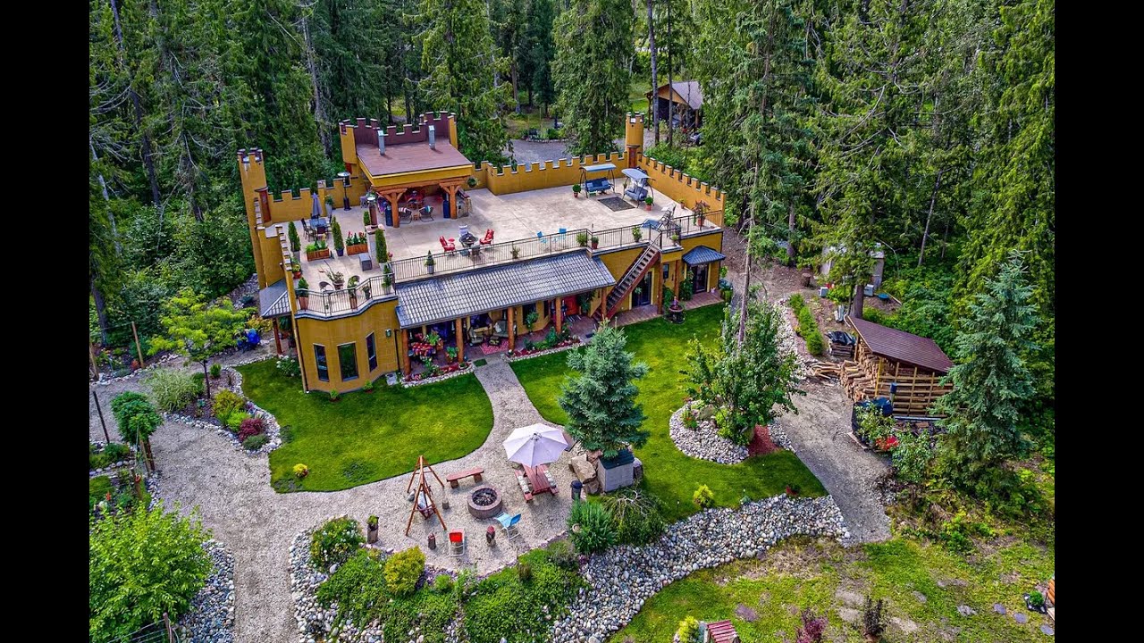 Serene Private Retreat in Lumby, British Columbia, Canada | Sotheby's International Realty