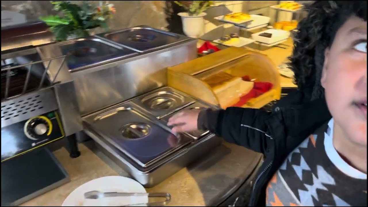 Maisonette Murree Kashmir Point 3 Star Hotel Buffet Breakfast Vlog