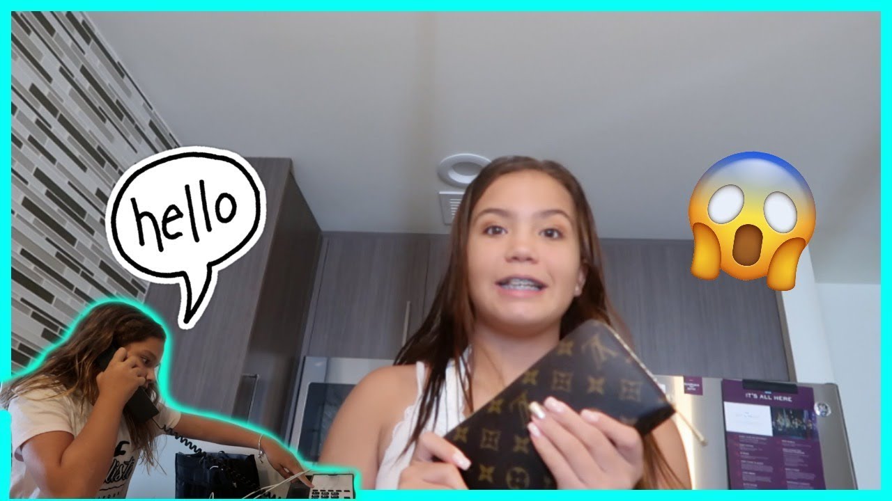 KIDS ORDERED ROOM SERVICE WITHOUT PARENTS KNOWING | SISTERFOREVERVLOGS #542