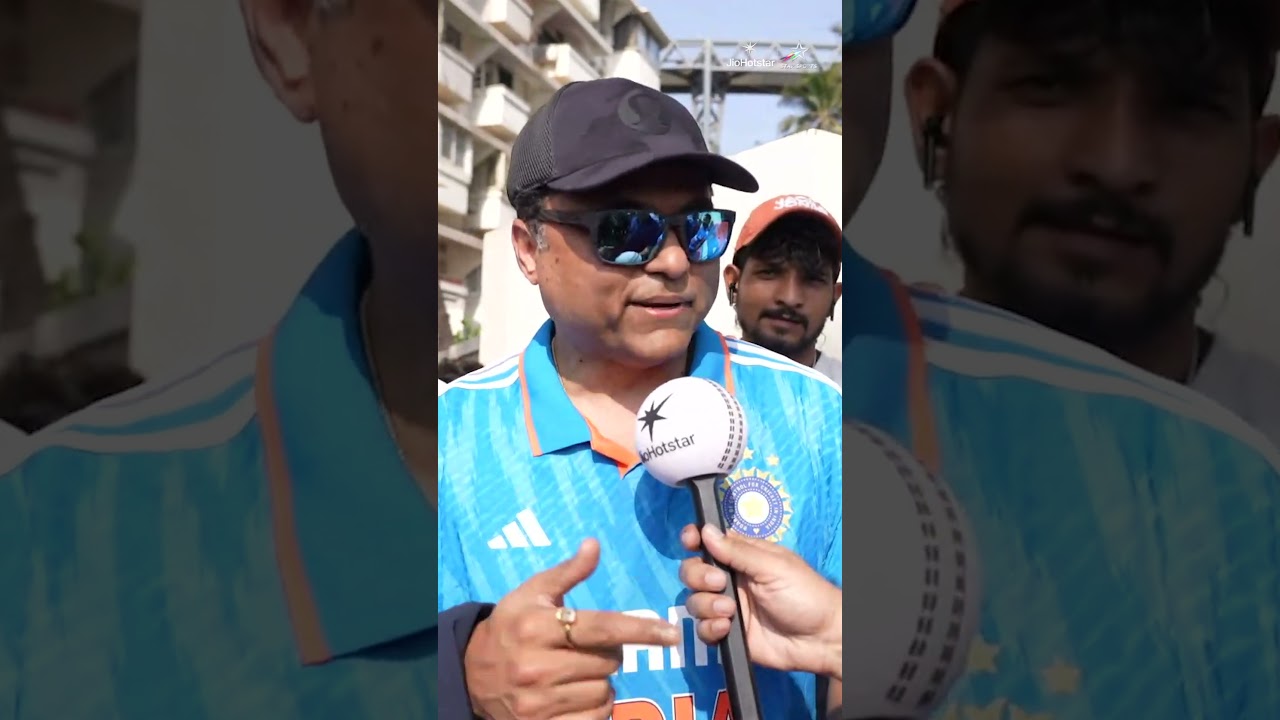 Fans flock to Wankhede cheering for Team India in the #INDvENG #T20WorldCup semi-final!