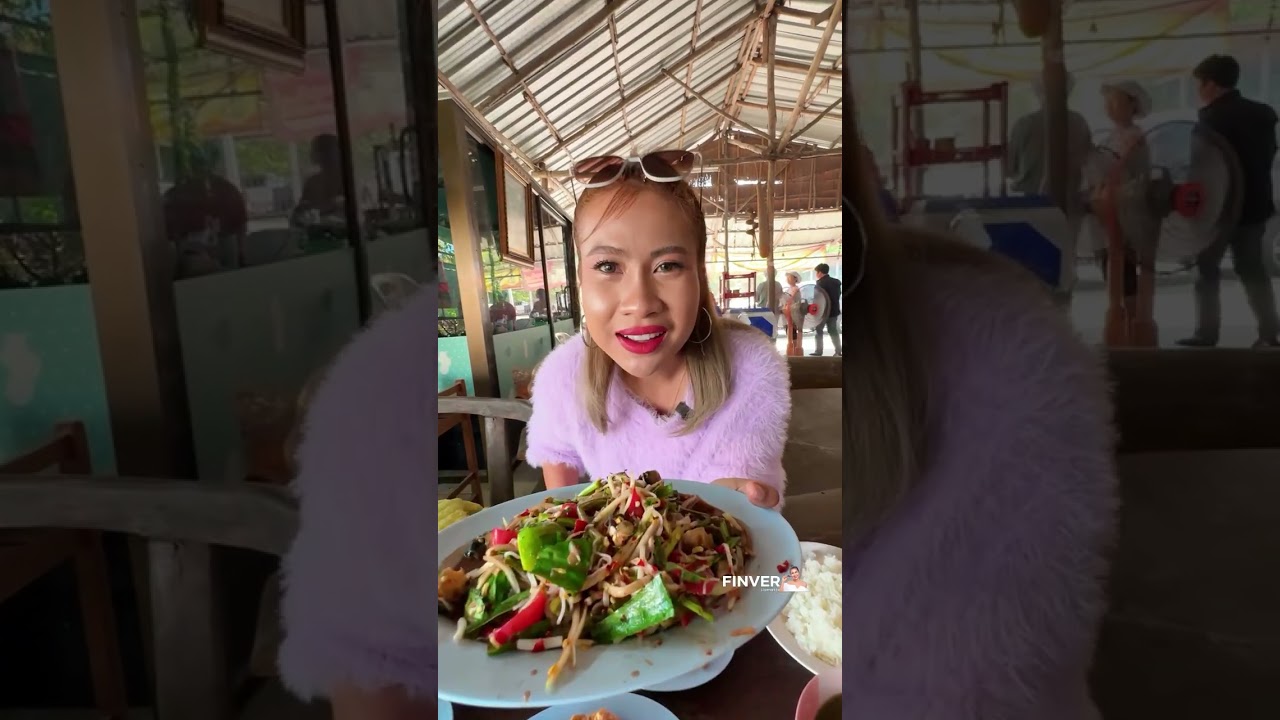ส้มตำเรณู ร้านดัง เมืองอุบลฯ