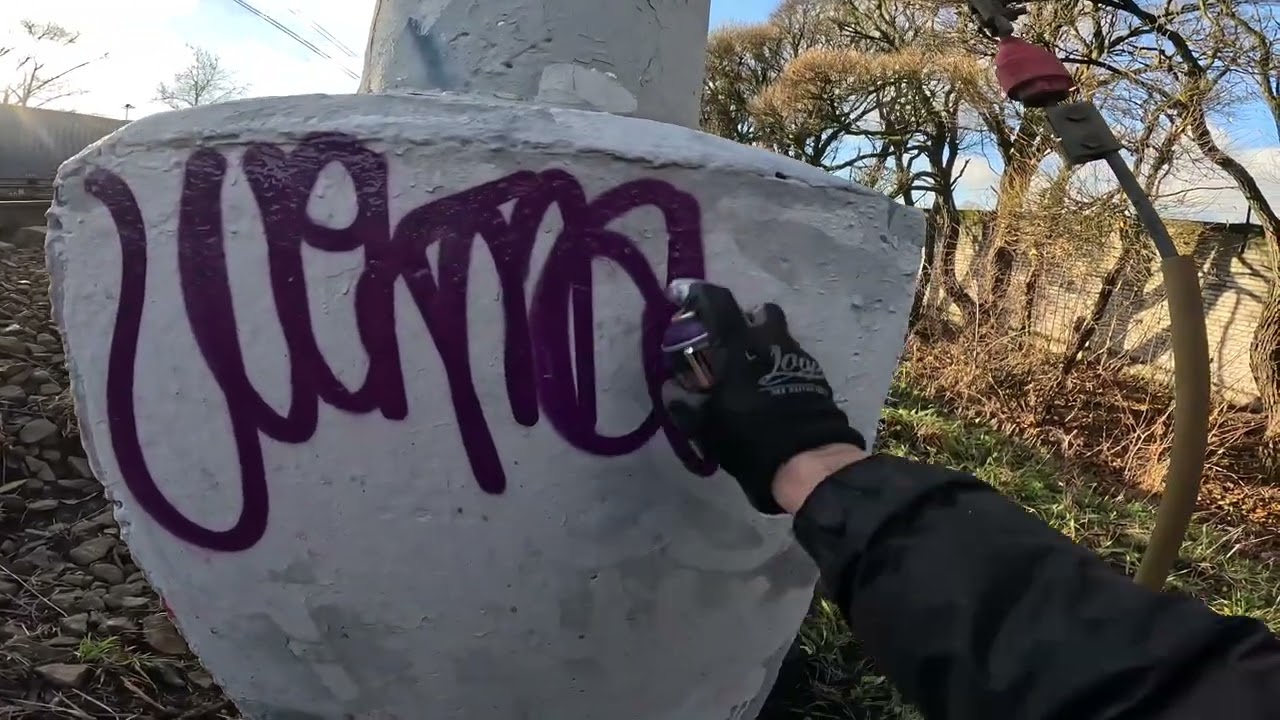Single player pART24. Graffiti tags and throw