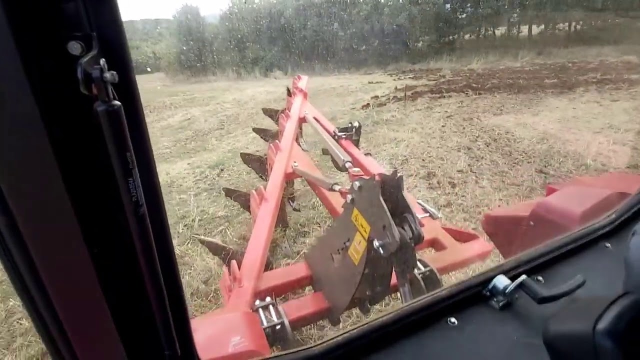 Belarus MTZ 1025.4 Ploughing 2020 Беларусь МТЗ 1025.4 Пахота 2020