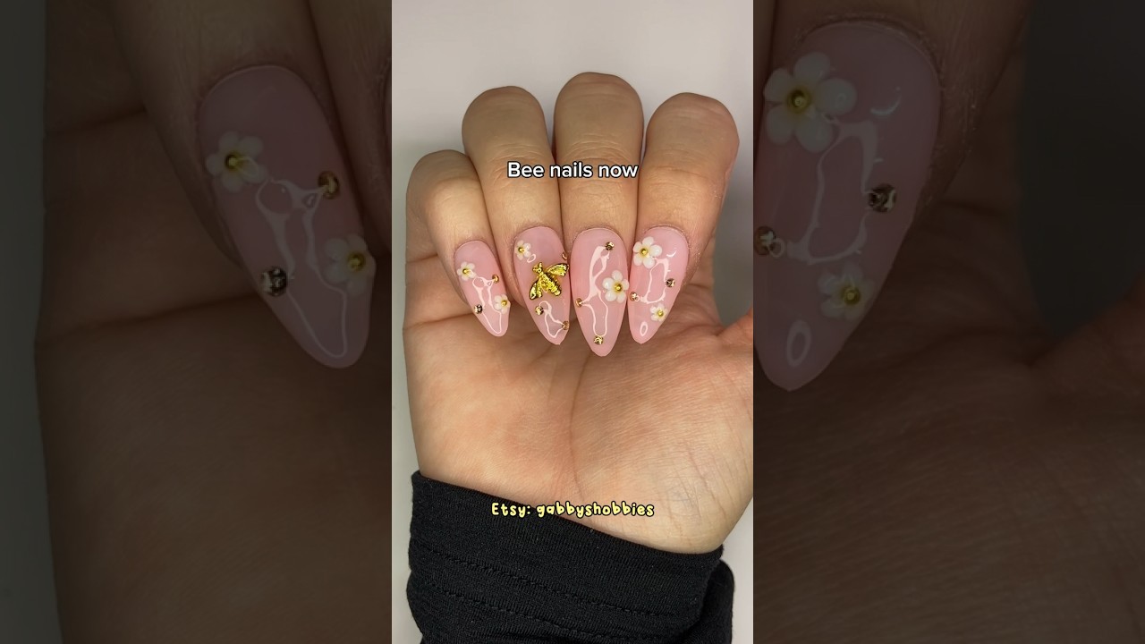 Bee nails #tubbo #nailart