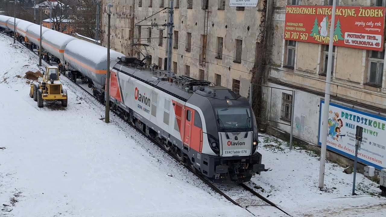 Zimowy dragon Olavionu z g&oacute;ry | Piotrk&oacute;w Trybunalski 1.01.2026