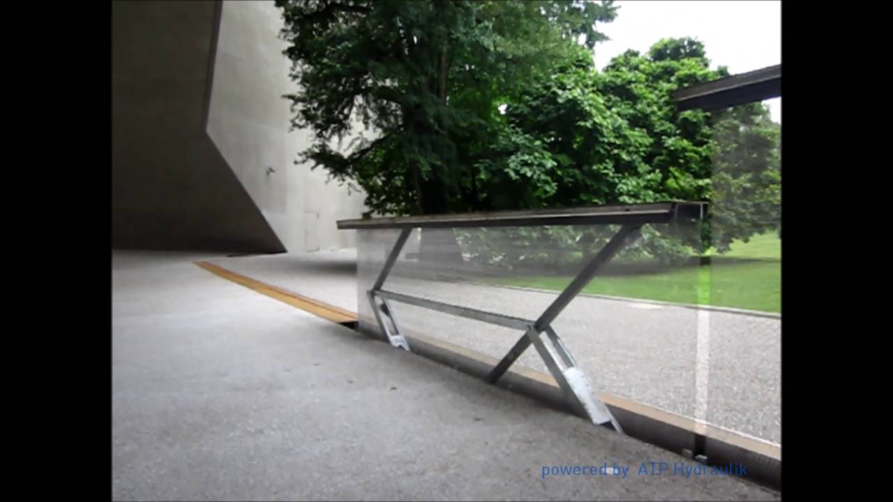 Bodenrollgittertor Landesmuseum Zürich