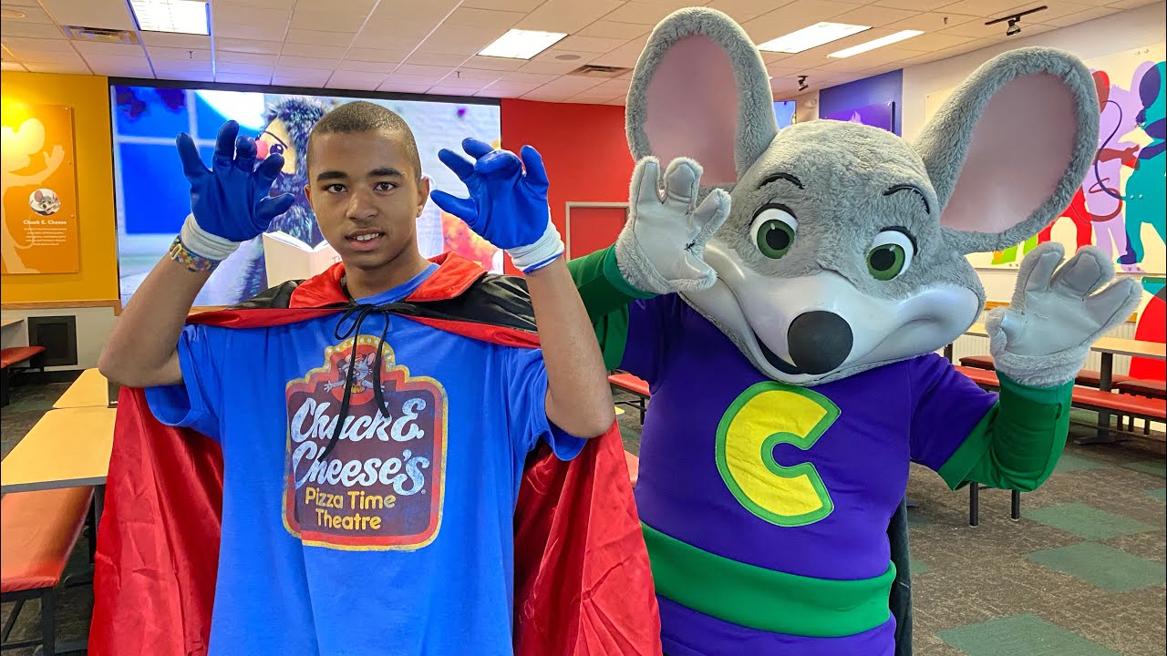 Chuck E Cheese Halloween 2025 Boo-Tastic dance 2 live shows w/ countdown BOO-Tacular new Ninja Run 