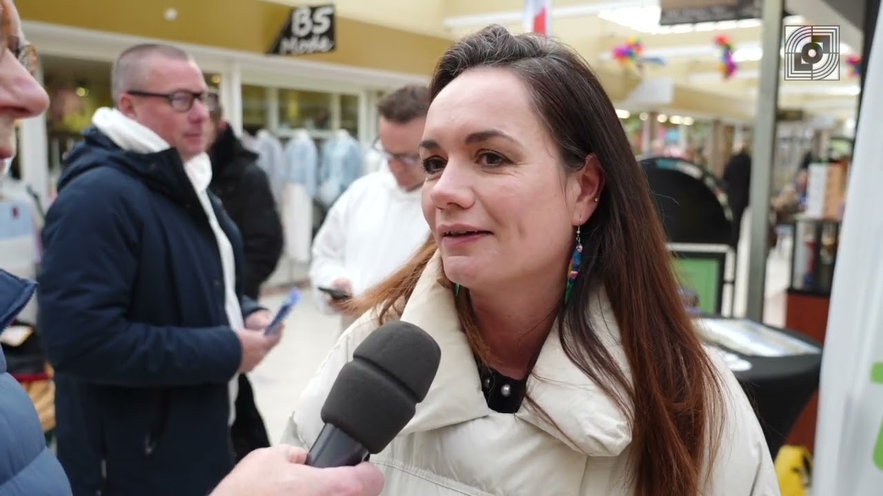 Verkiezingskoorts in het Landsmeerse winkelcentrum. Op wie gaat men stemmen in 2026?