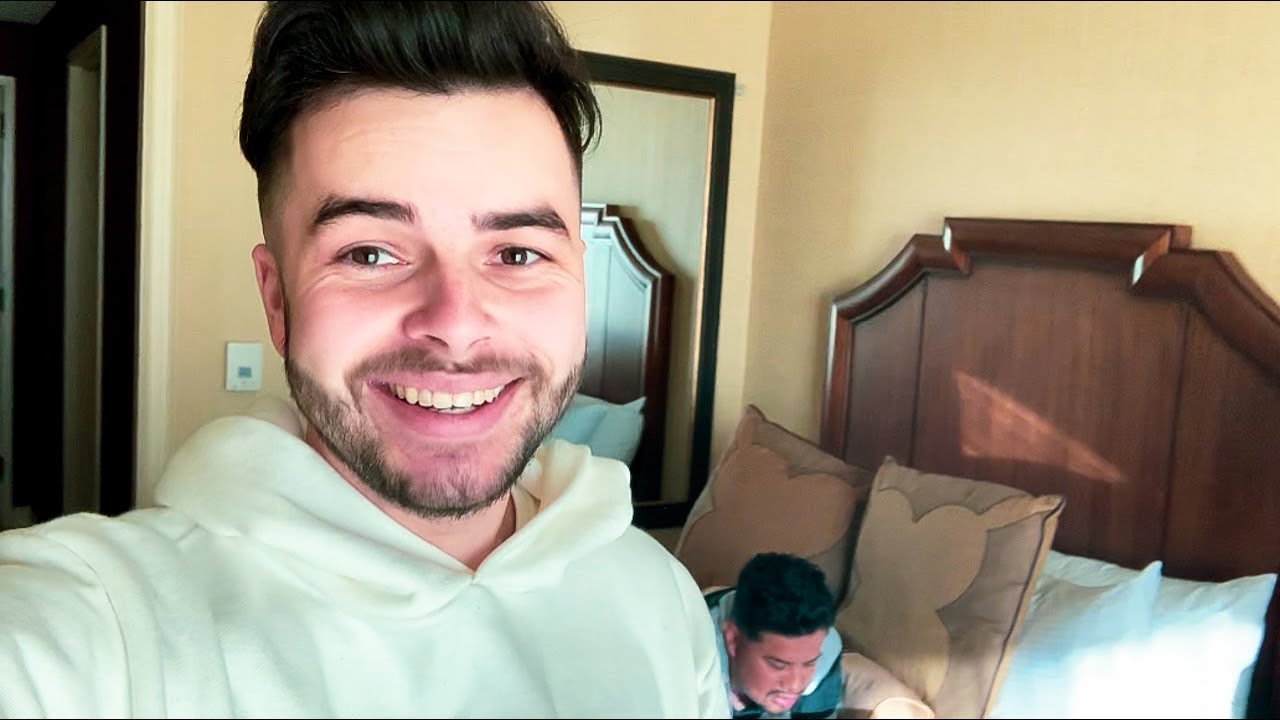 NADESHOT TOOK OVER THE VLOG!!