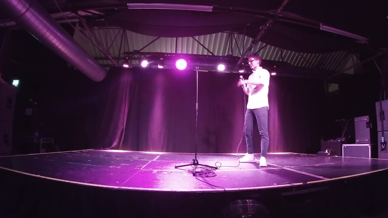 Glasgow | Ultra Comedy | Martin Devlin