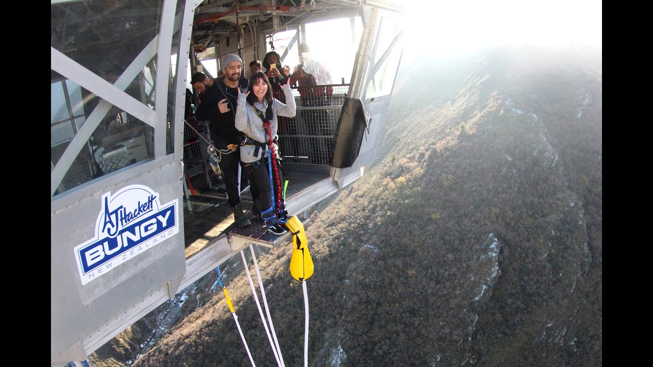 NEVIS BUNGY JUMP - NEW ZEALAND