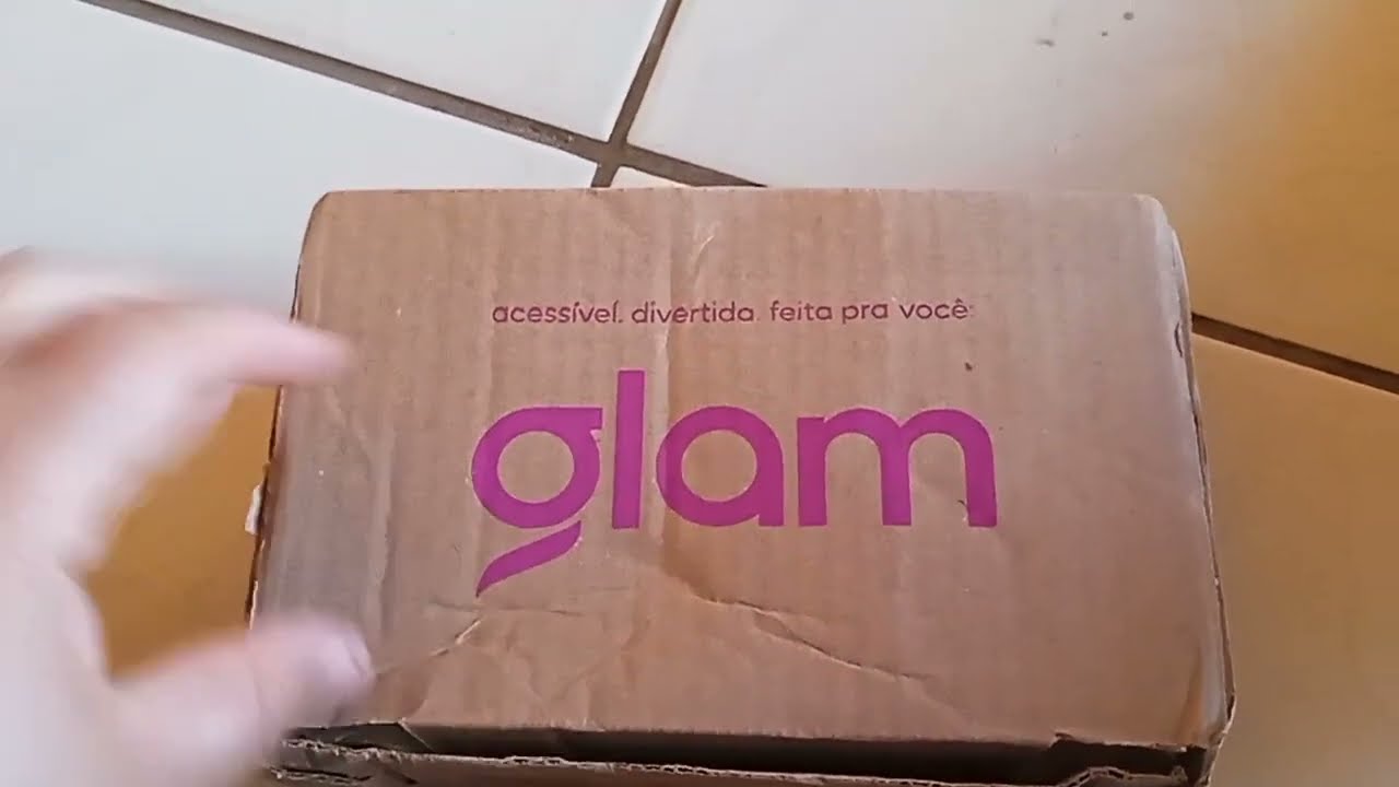 GLAM FLUFFY DE OUTUBRO 2025 