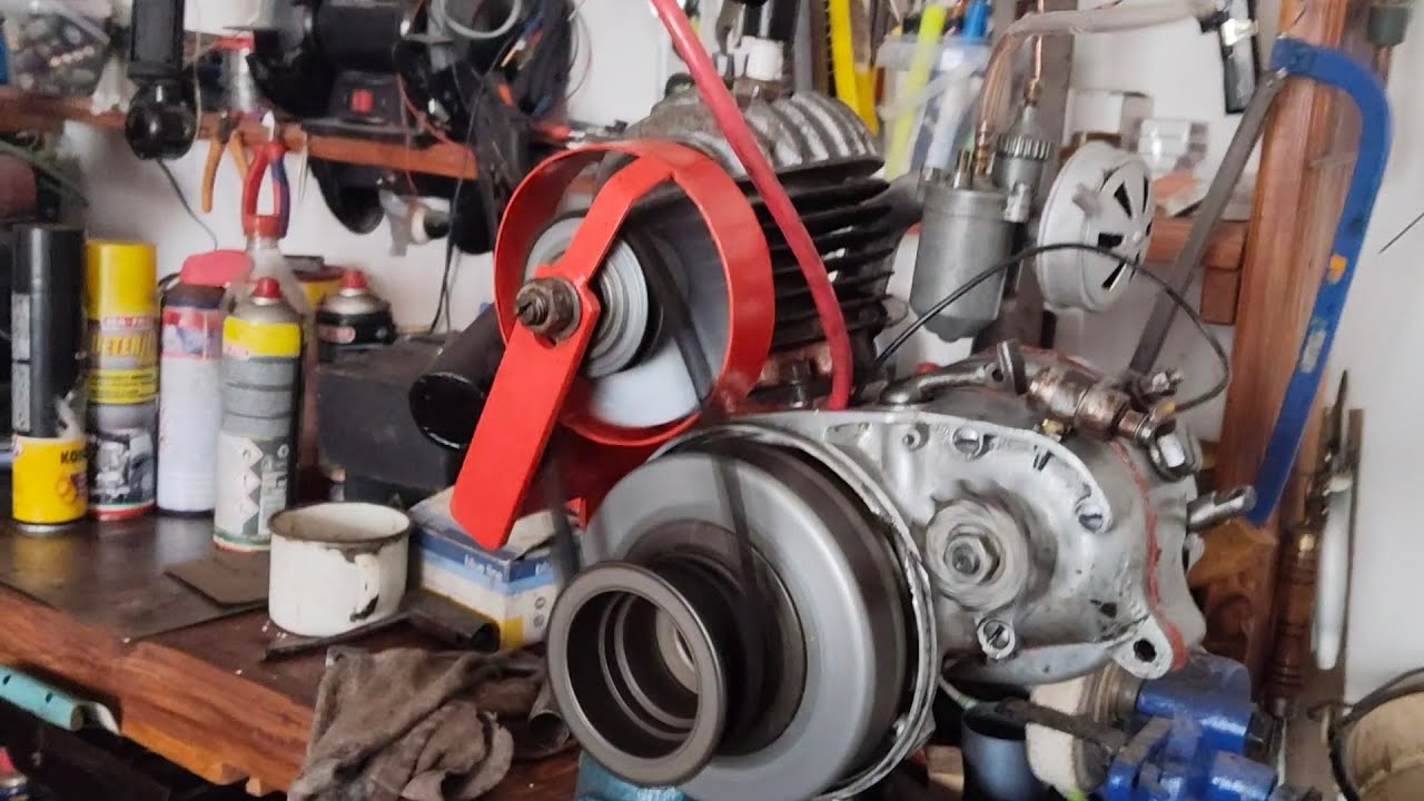 Zkouška motoru NSU quick 98 