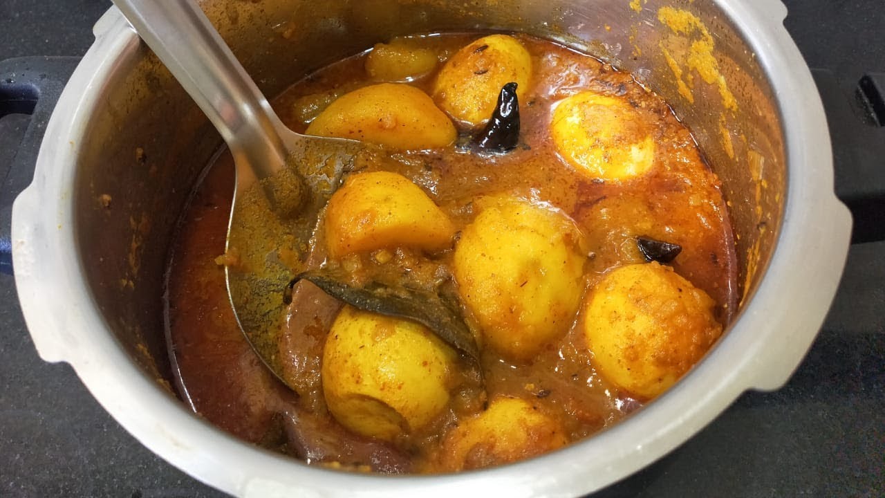 Easy & Tasty Egg Potato Curry in Pressure Cooker | 10 Minute Recipe Egg Potato Curry | You Can COOK