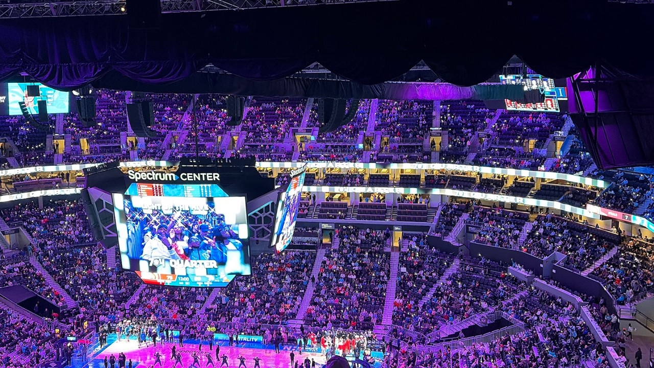 A Night at a Charlotte Hornets Game | NBA Vlog