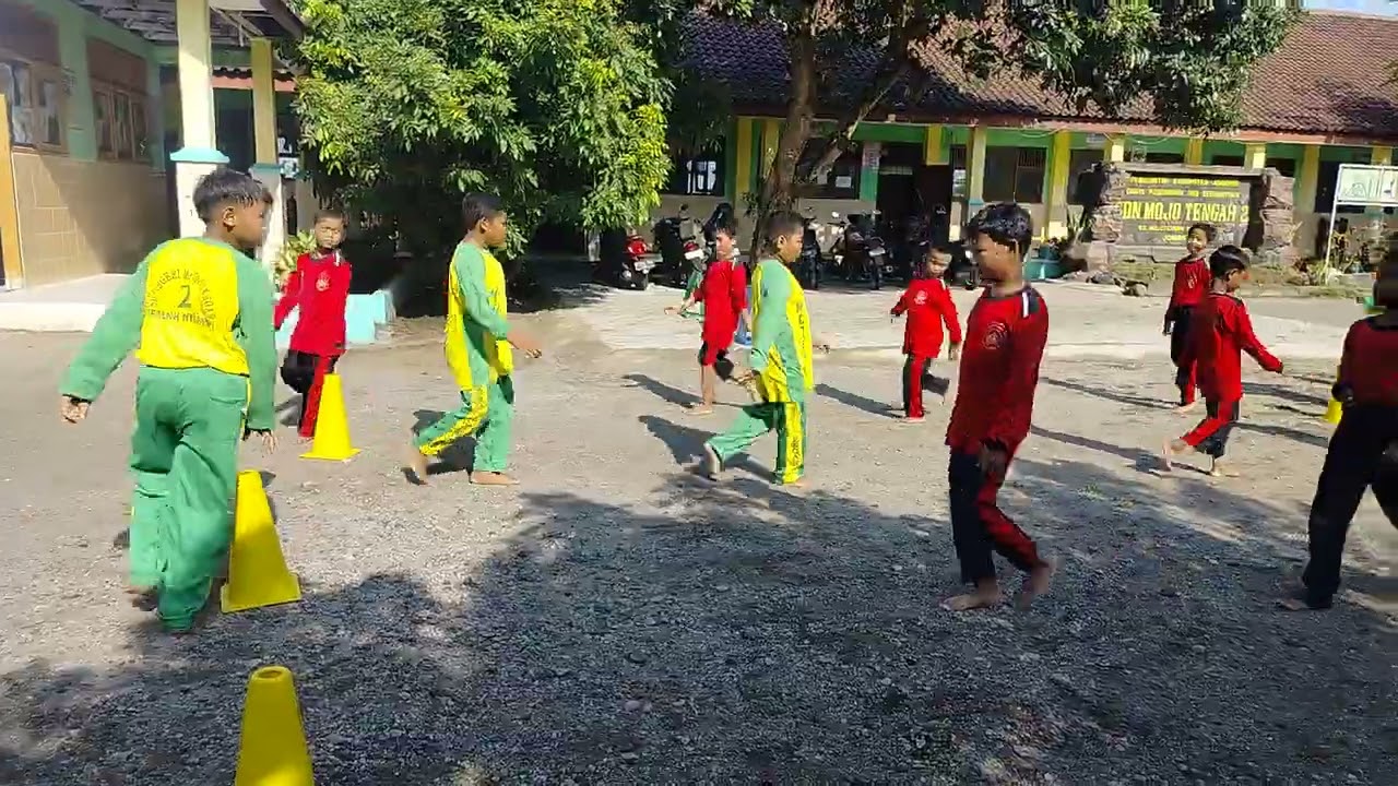 OLAHRAGA KELAS 3 DAN KELAS 4